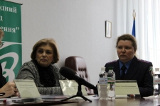 Round table 